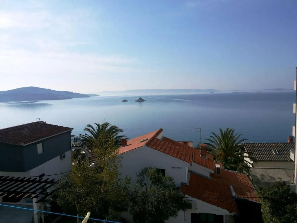 Apartments Mrdan Seget Vranjica Croacia