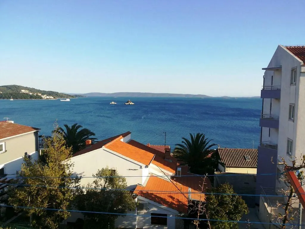 Apartments Mrdan Seget Vranjica 0*,