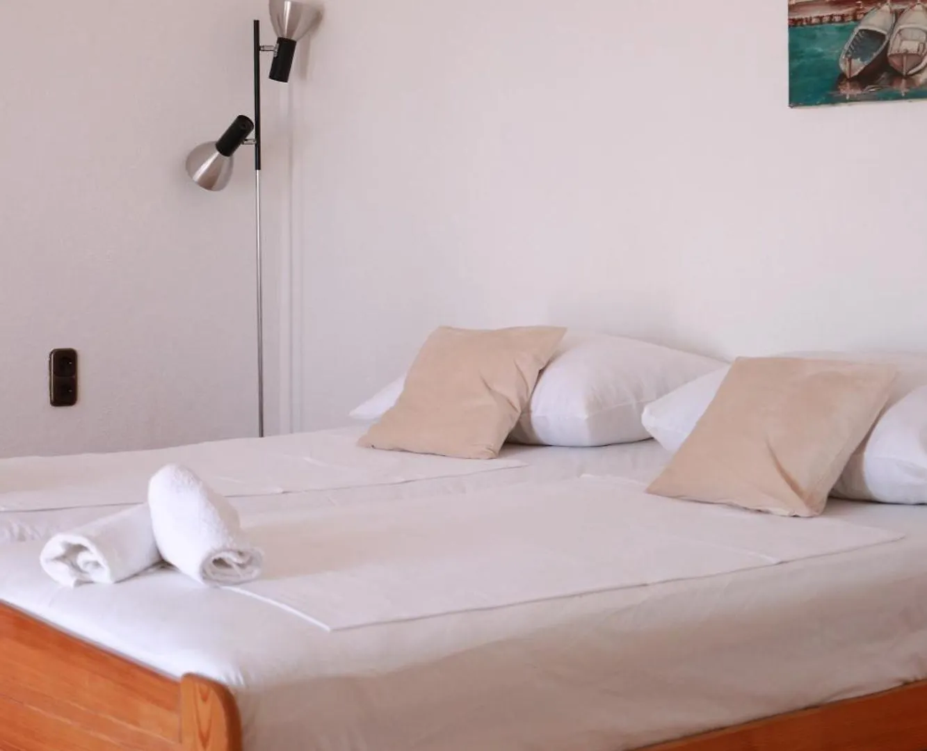 Apartments Mrdan Seget Vranjica
